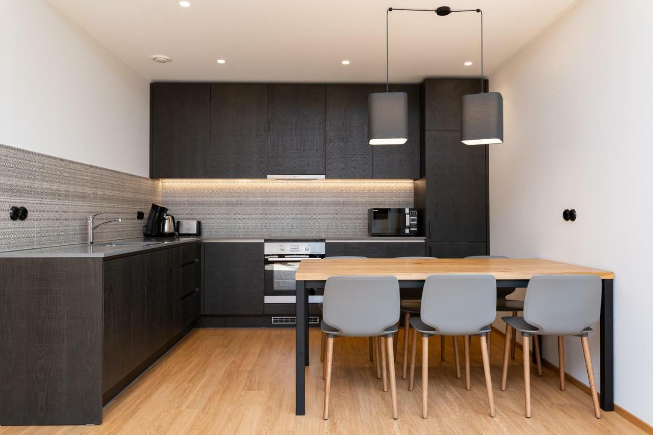 Self-Check-In 2 Bedroom Apartment With A Terrace And Free Parking Tallin Exterior foto