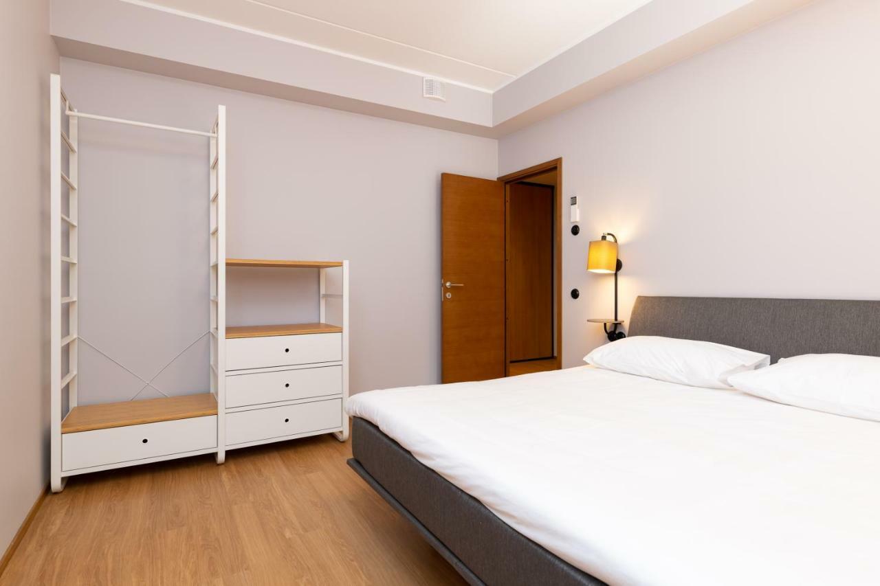 Self-Check-In 2 Bedroom Apartment With A Terrace And Free Parking Tallin Exterior foto